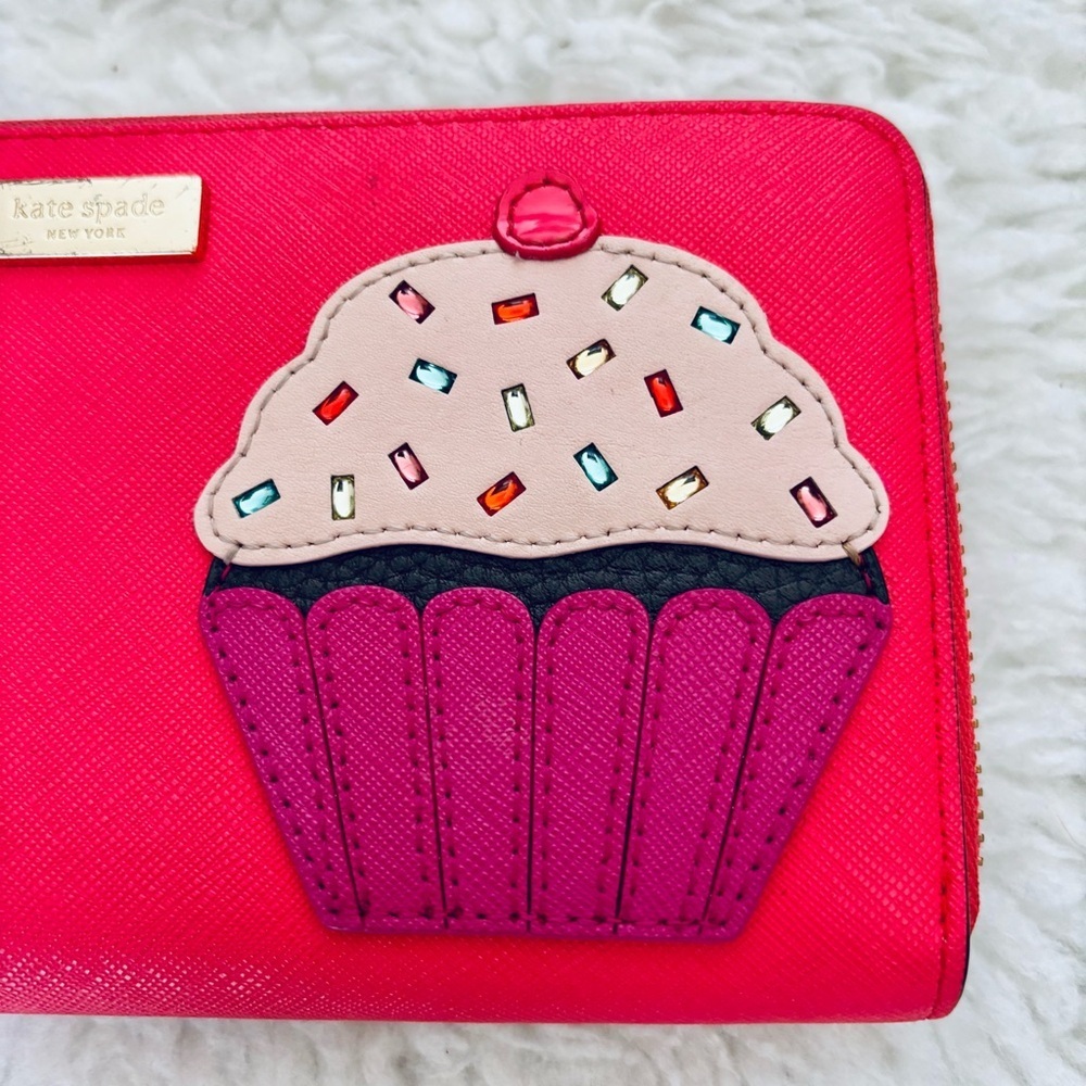 Kate Spade Take The Cake Cherry Red Zip Around Long Wallet - Picture 3 of 16